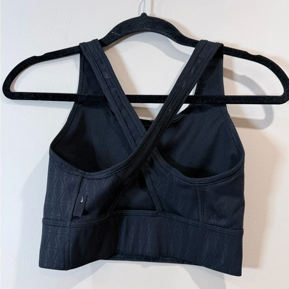 🔥Nike Black Women's Sports Bra Size S NWOT 🔥